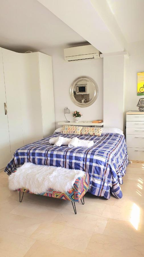 Estudio Playa Del Postiguet อาลิกันเต ภายนอก รูปภาพ